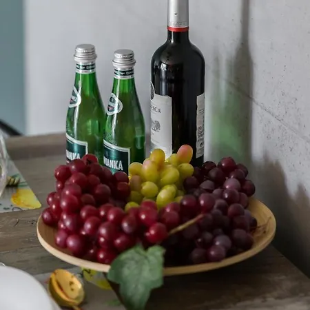 Serbska 2 Miejsca Parkingowe By Renters Апартаменти *