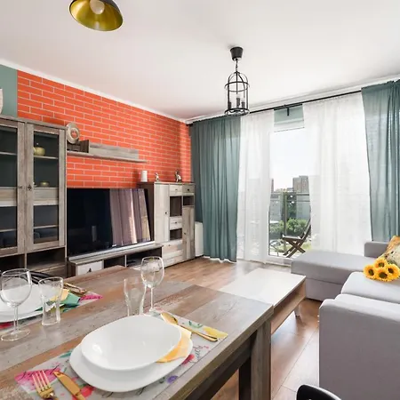 Serbska 2 Miejsca Parkingowe By Renters * Poznaň