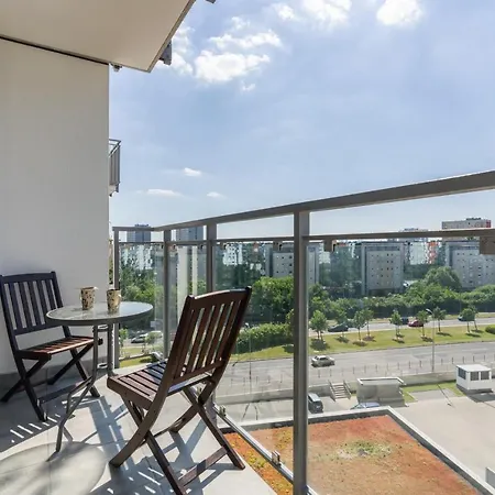 Appartement Poznan Serbska 2 Miejsca Parkingowe By Noclegi Renters Poznań