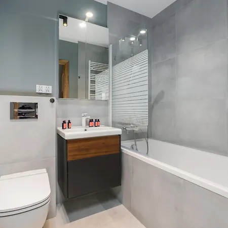 Appartement Poznan Serbska 2 Miejsca Parkingowe By Noclegi Renters
