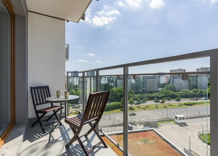 Apartment Serbska 2 Miejsca Parkingowe By Renters Poznan